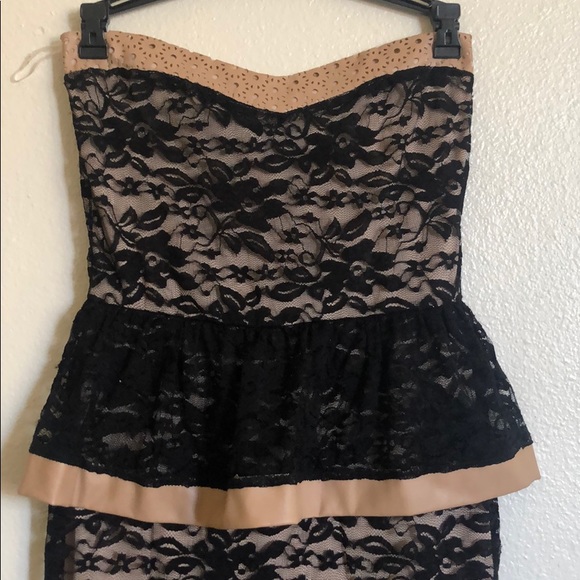 Strapless mini dress - Picture 2 of 5